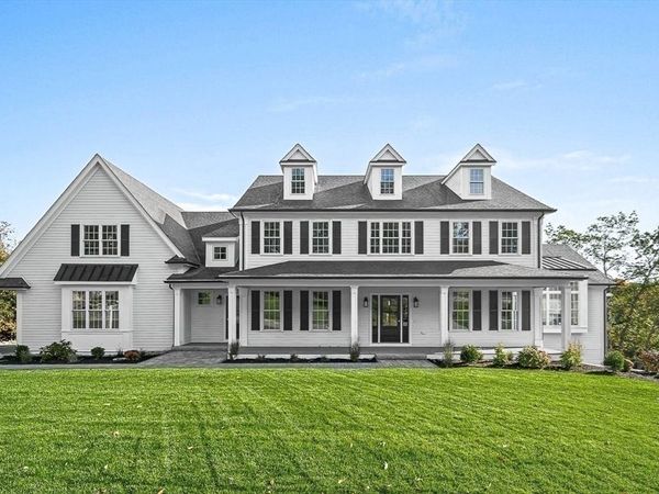 14 Liana Street, Woburn, MA 01801
