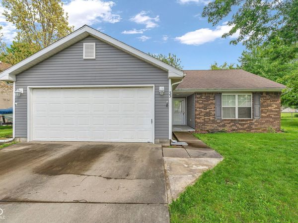 33 Cottonwood Court , Greencastle, IN 46135