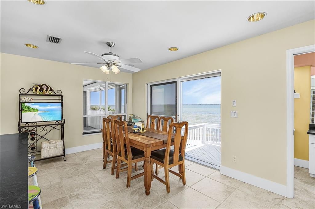 2096 Macadamia St, Saint James City, FL 33956 Photo