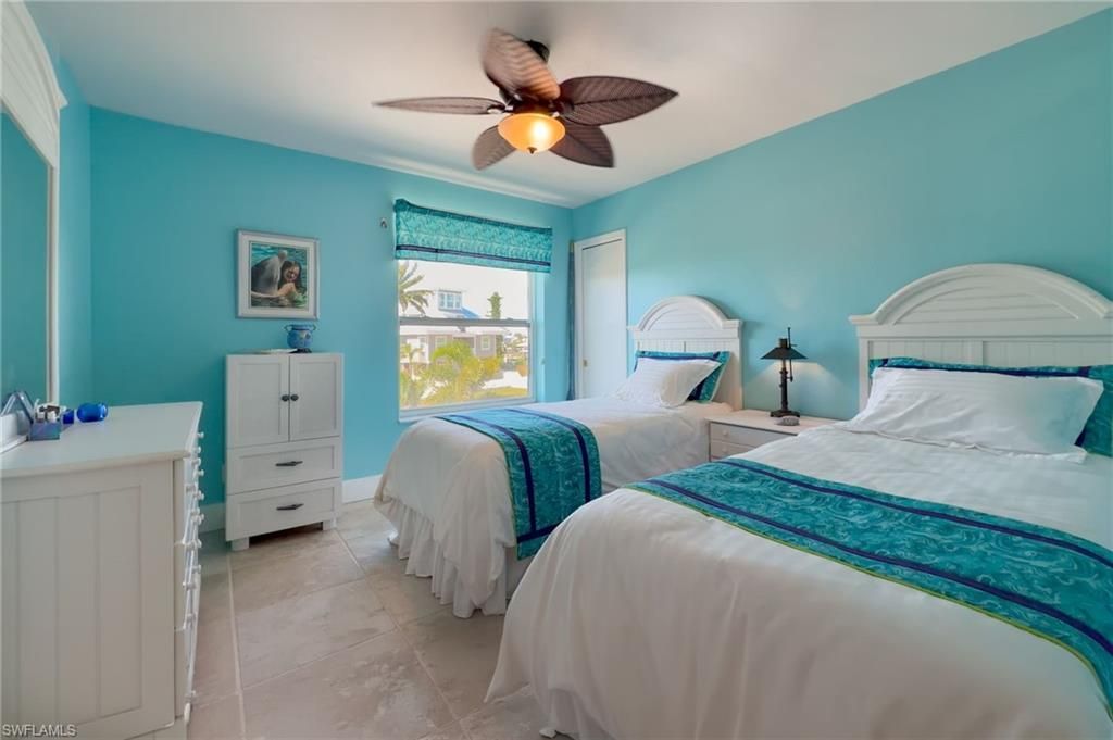 2096 Macadamia St, Saint James City, FL 33956 Photo