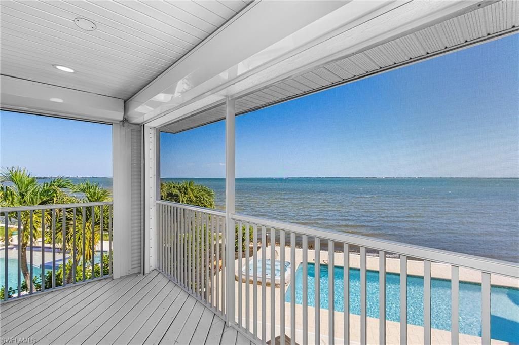 2096 Macadamia St, Saint James City, FL 33956 Photo