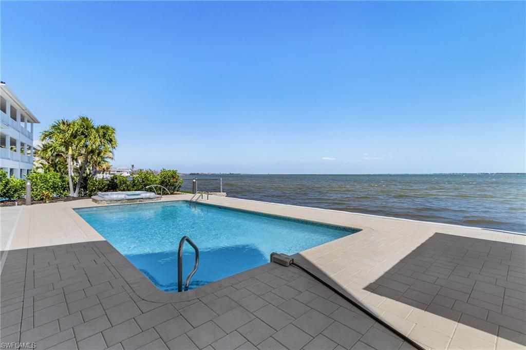 2096 Macadamia St, Saint James City, FL 33956 Photo