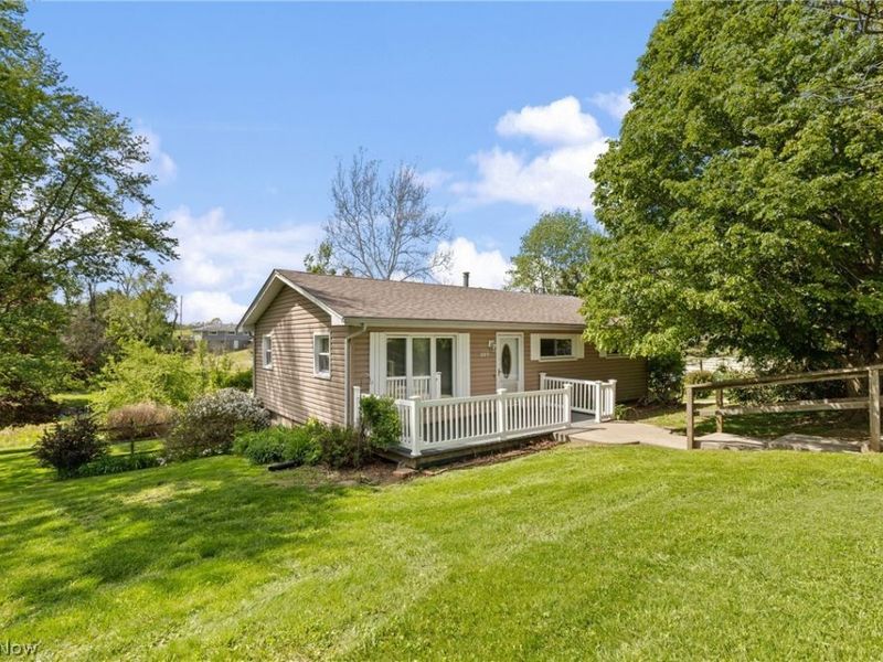 267 Kings Drive, Steubenville, OH 43952 Photo 2