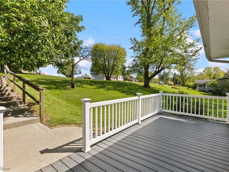 267 Kings Drive, Steubenville, OH 43952 Photo 3