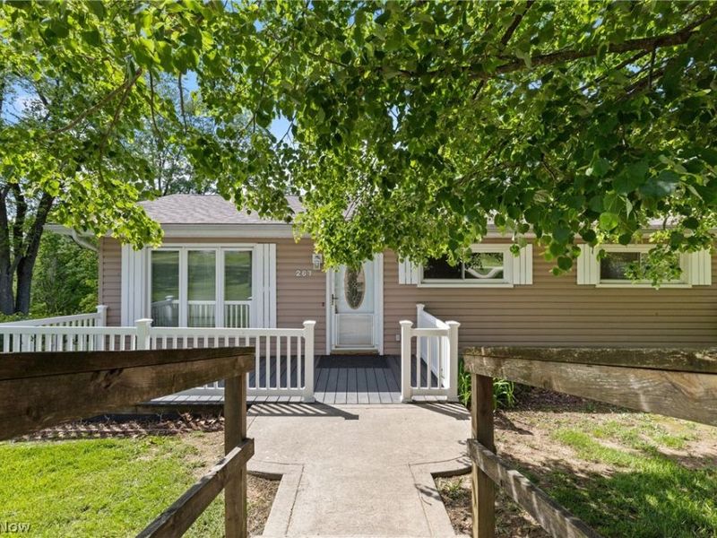 267 Kings Drive, Steubenville, OH 43952 Photo 4