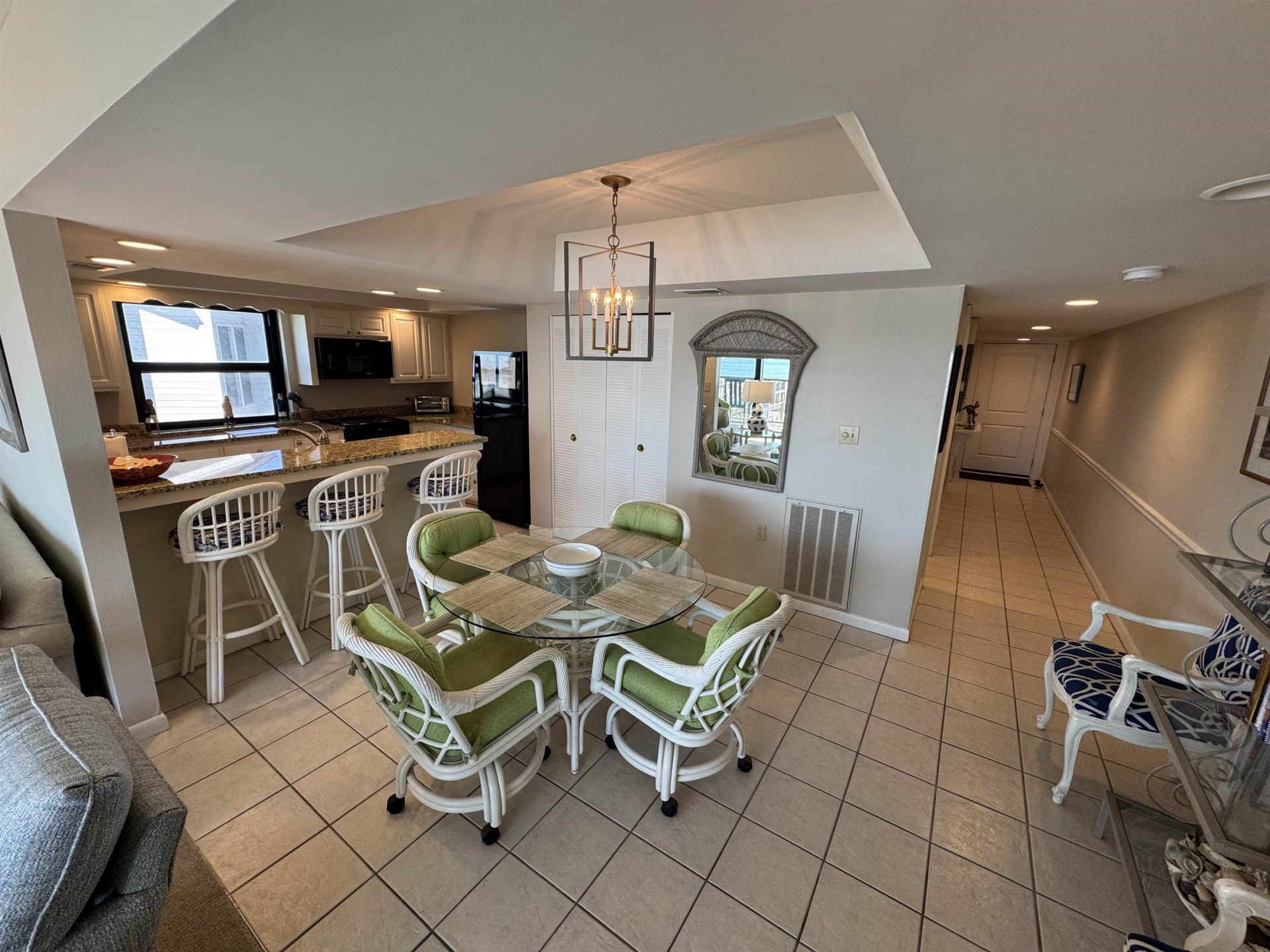 647 Norris Dr. Photo 19