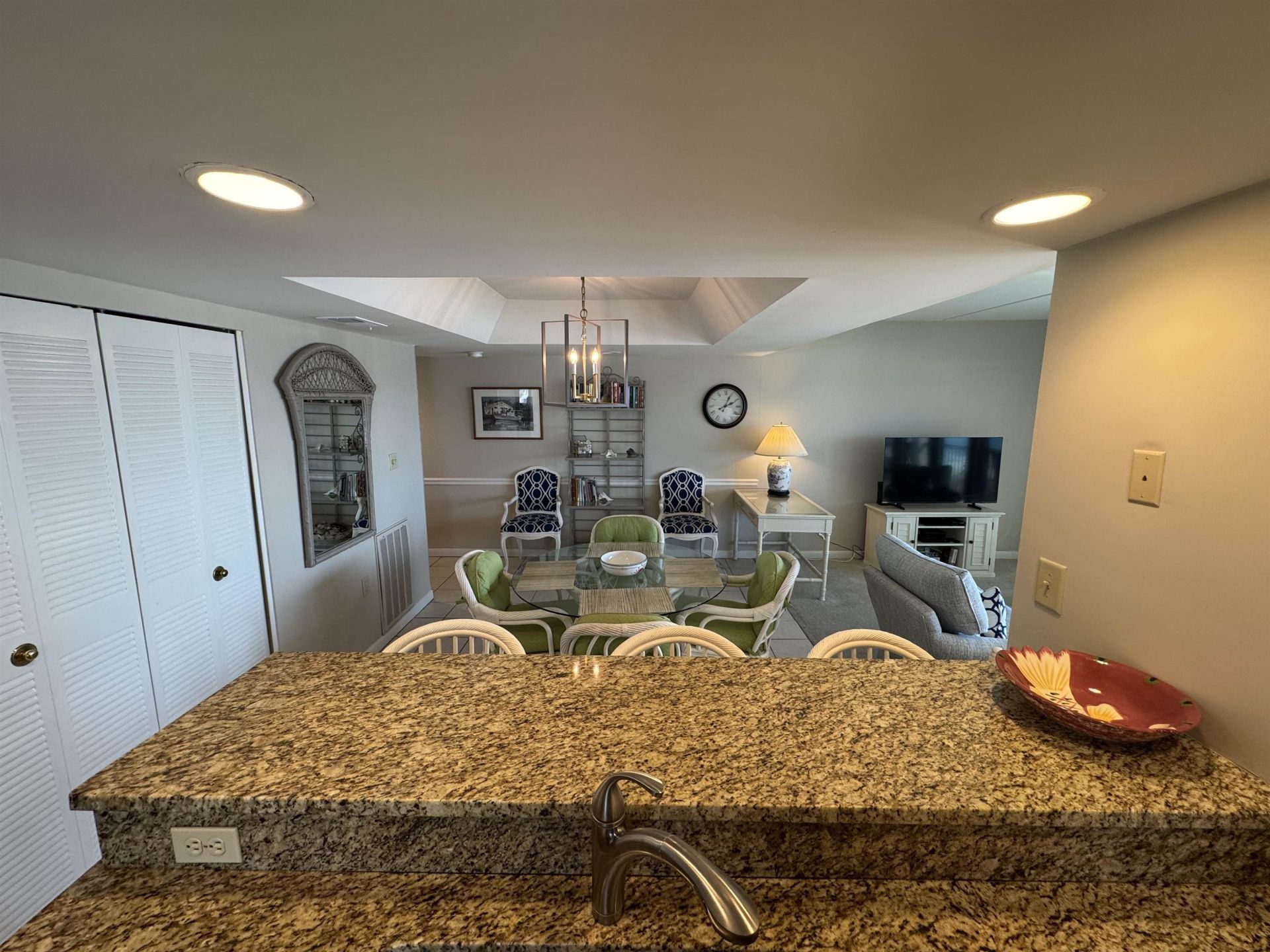 647 Norris Dr. Photo 24