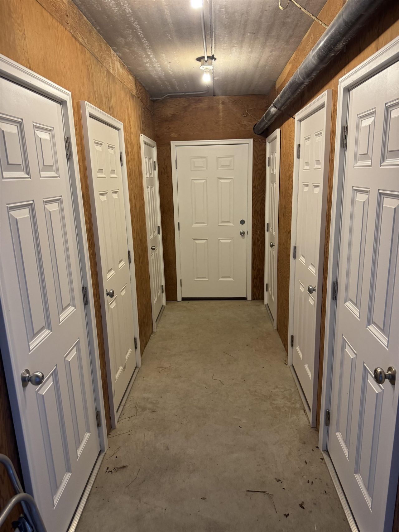 647 Norris Dr. Photo 37