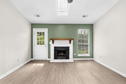 116 Lancelot Hall photo 4