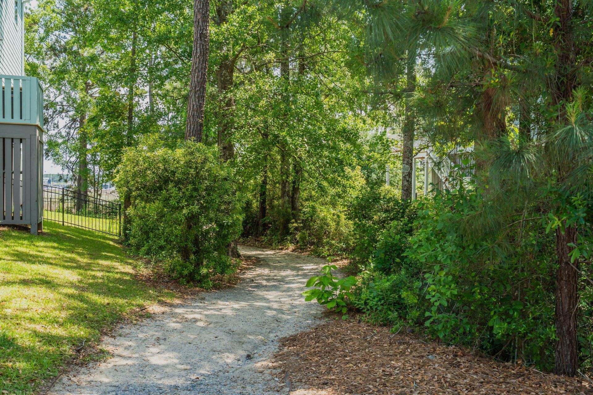 1135 Oak Bluff Avenue Photo 43