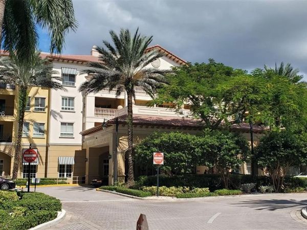 16102 Emerald Estates Dr , Unit 428, Weston, FL 33331