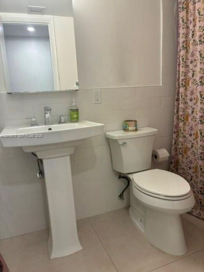 517 Menendez Ave, Unit -, Coral Gables, FL 33146 Photo