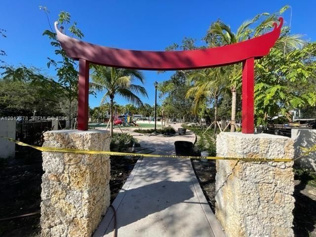 517 Menendez Ave, Unit -, Coral Gables, FL 33146 Photo