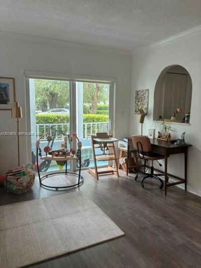 517 Menendez Ave, Unit -, Coral Gables, FL 33146 Photo