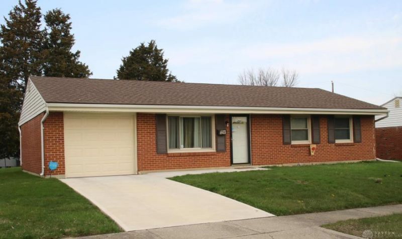 1134 Salem Lane, Xenia, OH 45385 Main Photo