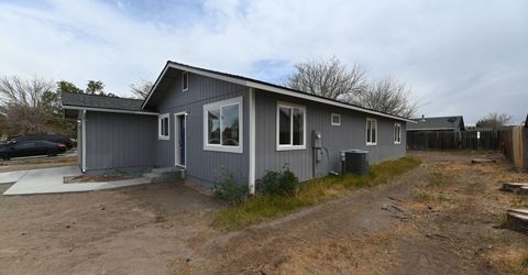 349 Shadow Lane, Fernley, NV 89408 Photo