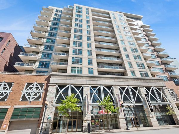 230 W DIVISION Street, Unit 1408, Chicago, IL 60610