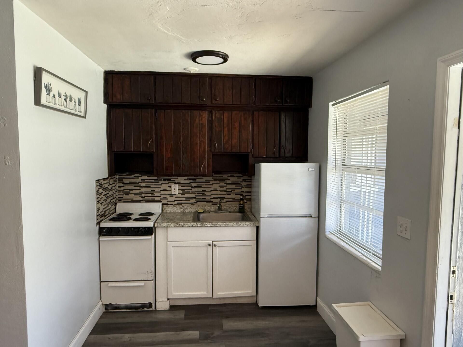 131 E 27th Street, Unit 5, Riviera Beach, FL 33404 Photo