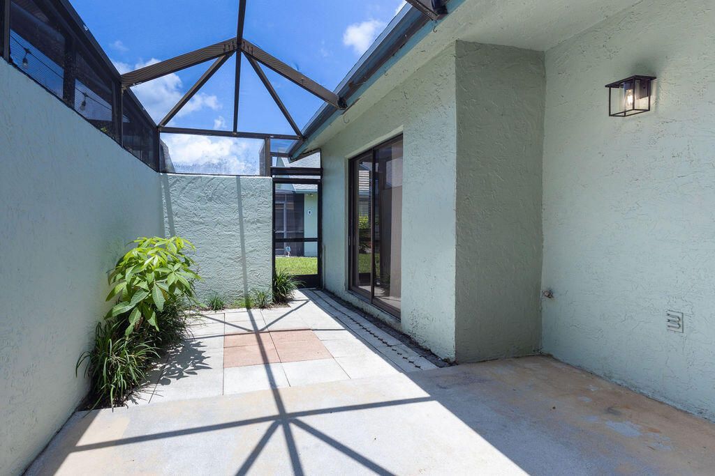 9127 SW 21st Street, Unit E, Boca Raton, FL 33428 Photo
