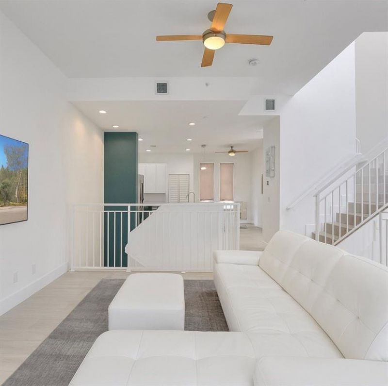 703 SE 16th Court, Fort Lauderdale, FL 33316 Photo