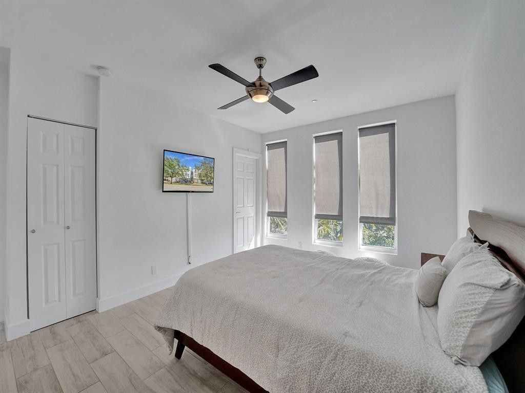 703 SE 16th Court, Fort Lauderdale, FL 33316 Photo