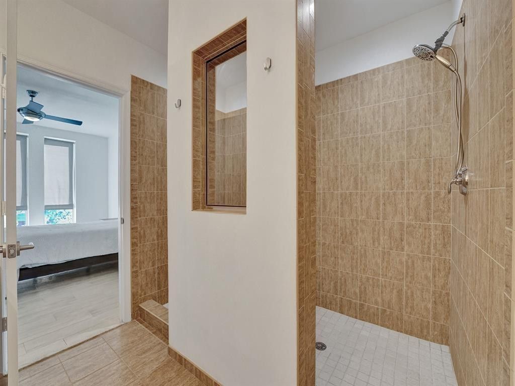 703 SE 16th Court, Fort Lauderdale, FL 33316 Photo