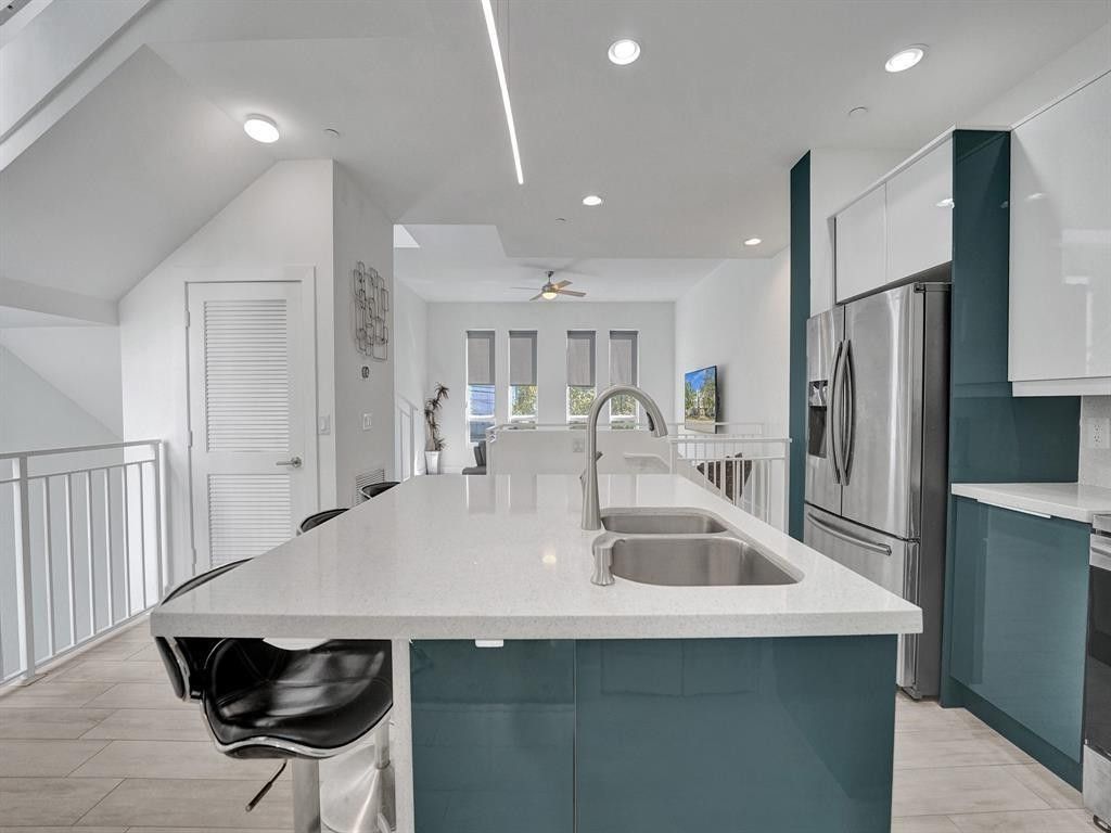 703 SE 16th Court, Fort Lauderdale, FL 33316 Photo