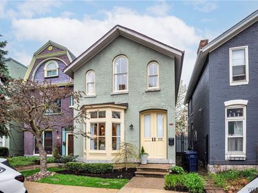 112 Johnson Park, Buffalo, NY 14201