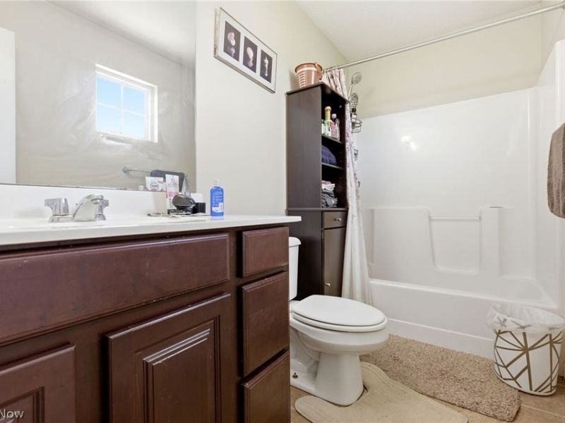 3286 Hidden Brook Drive , Ravenna, OH 44266 Photo 14