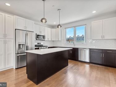 164 W MASTER STREET, PHILADELPHIA, PA 19122