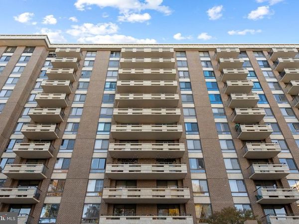 1808 OLD MEADOW ROAD , Unit 418, MCLEAN, VA 22102