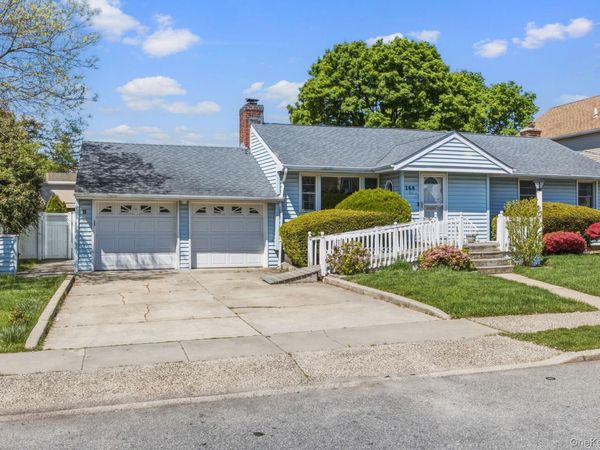 168 Lenox Avenue, Uniondale, NY 11553