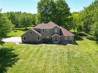 902 Allendale Lake Road, Greenwood, MO 64034