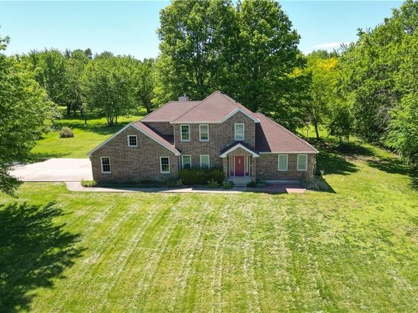 902 Allendale Lake Road, Greenwood, MO 64034