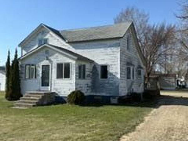 741 E 5TH Street, Grafton, ND 58237