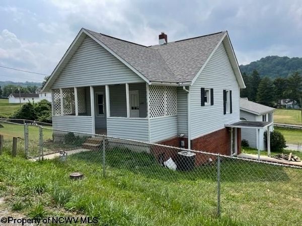 289 Sherwood Street, Morgantown, WV 26505