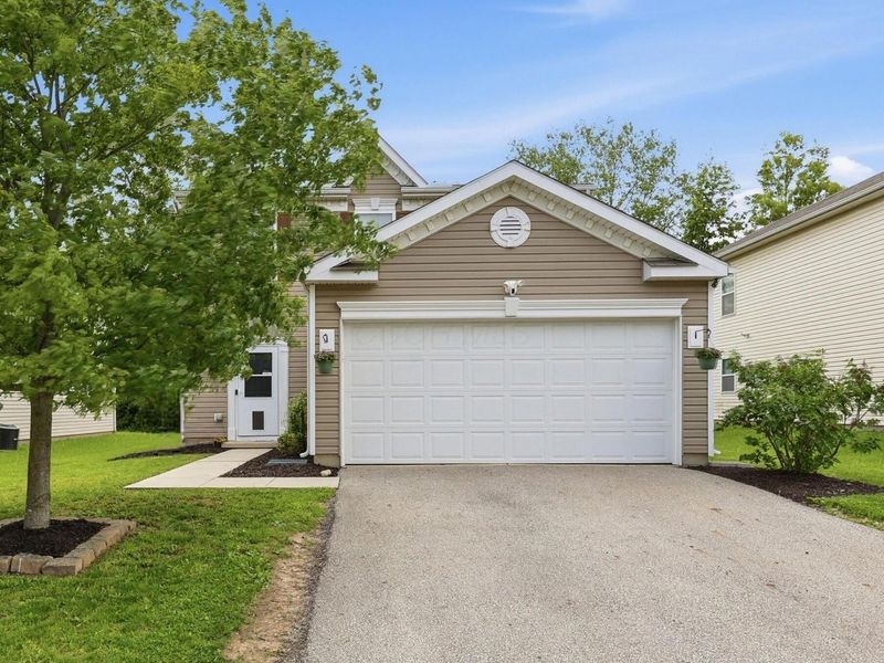 3006 Sussex Place Drive, Grove City, OH 43123 Photo 2