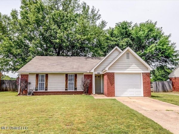 4194 Blackstone Drive, Horn Lake, MS 38637