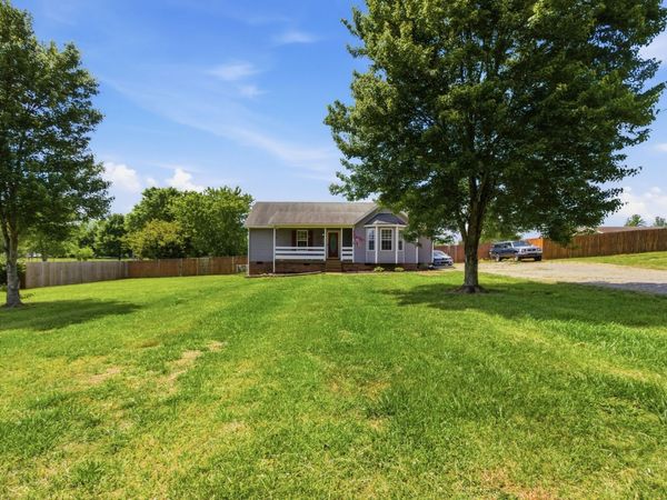 3945 Honeysuckle Way, Chapel Hill, TN 37034