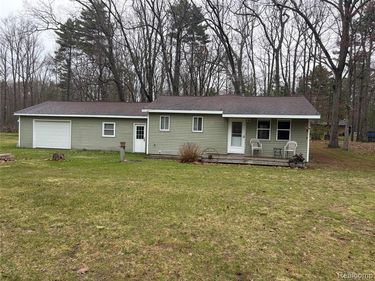 5315 E 8th Street, Au Gres, MI 48703