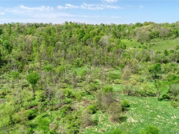 6820 Crane Run Road, Cumberland, OH 43732