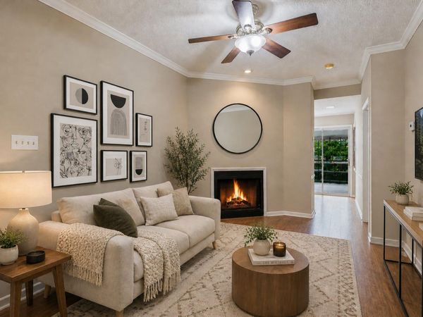 715 W 22nd 1/2 ST, Unit 204, Austin, TX 78705