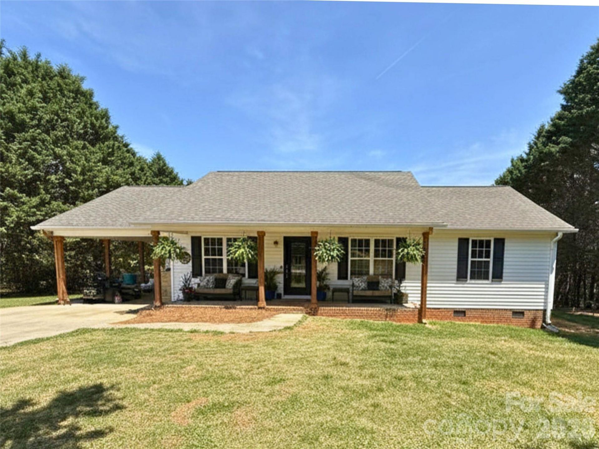 218 Hauss Road, Lincolnton, NC 28092 Main Photo