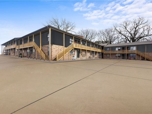 1931 W Deane Street, Unit U, Fayetteville, AR 72703