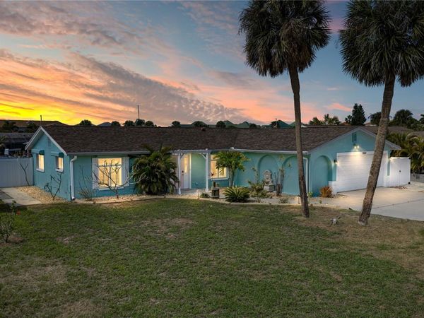 1004 SAGO PALM WAY , APOLLO BEACH, FL 33572