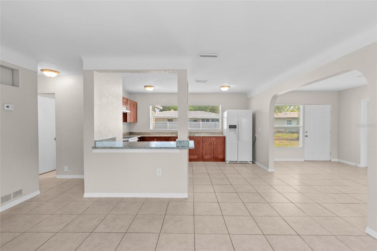 5650 47th Avenue N, Kenneth City, FL 33709 Photo