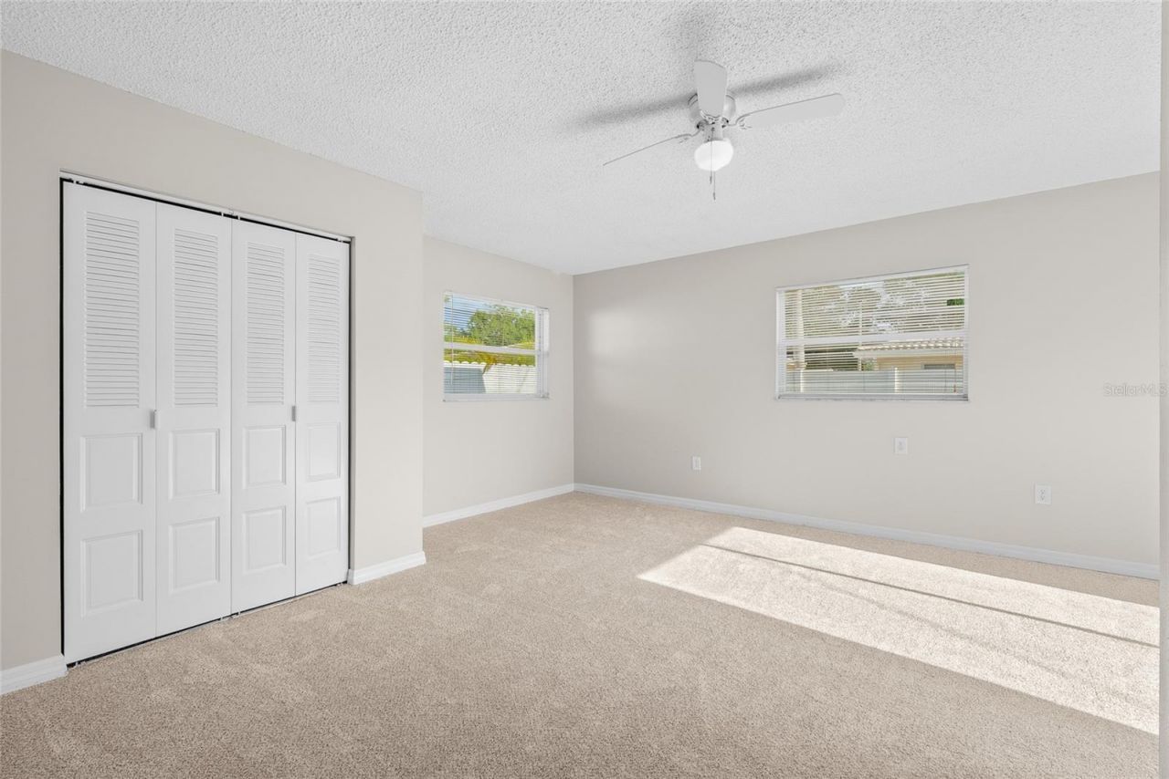 5650 47th Avenue N, Kenneth City, FL 33709 Photo