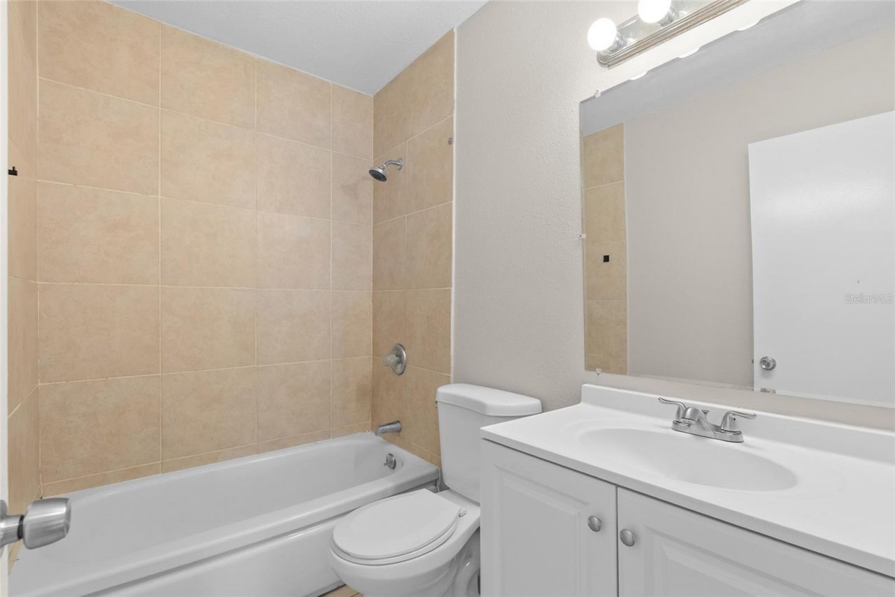 5650 47th Avenue N, Kenneth City, FL 33709 Photo