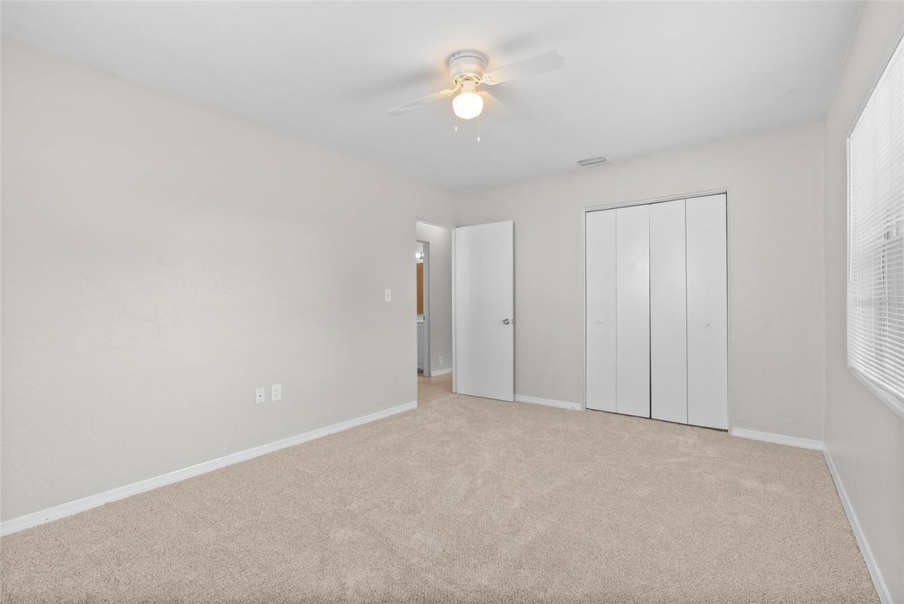 5650 47th Avenue N, Kenneth City, FL 33709 Photo