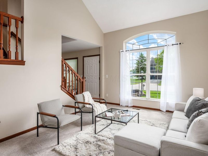 12073 Bentwood Farms Drive, Pickerington, OH 43147 Photo 7